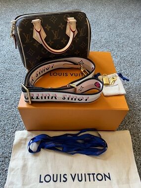 Louis Vuitton Speedy 20 Bandouliere